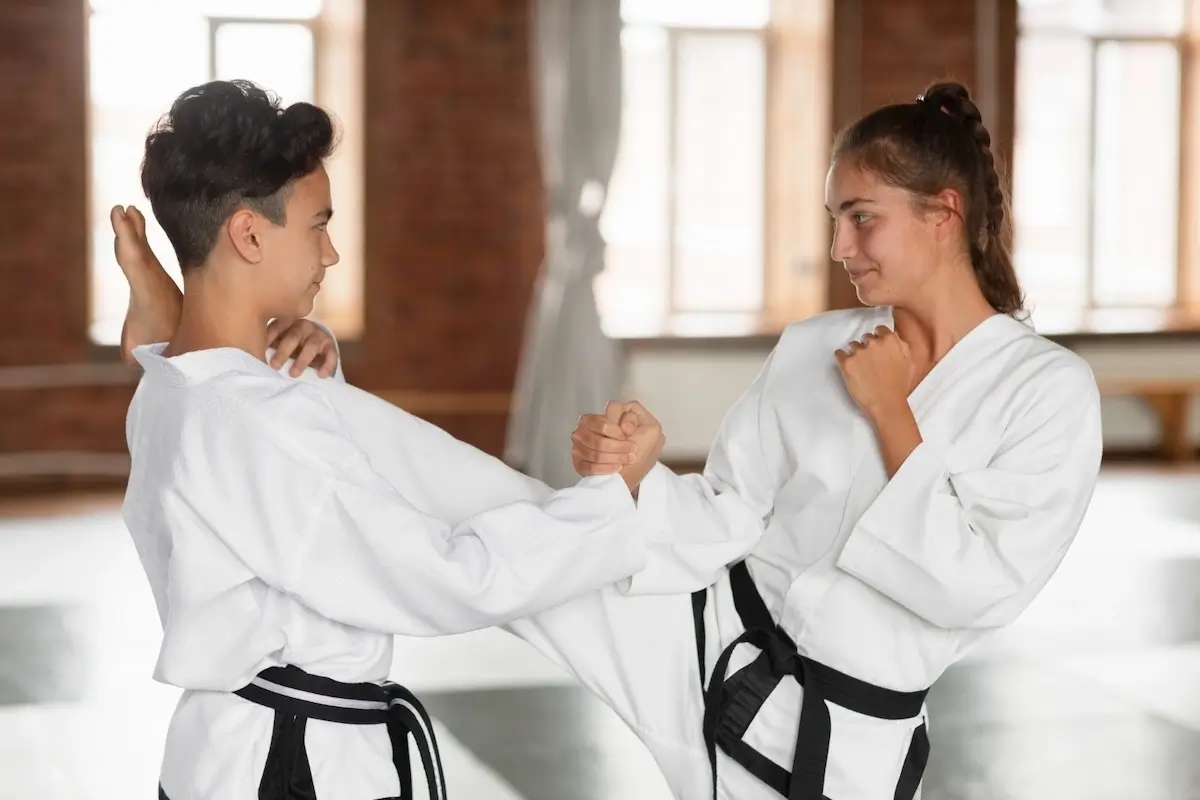 difference kimono judo et karate
